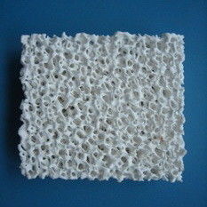 Filtre à mousse céramique poreuse au carbure de silicium pour solution de filtration de métaux fondus
